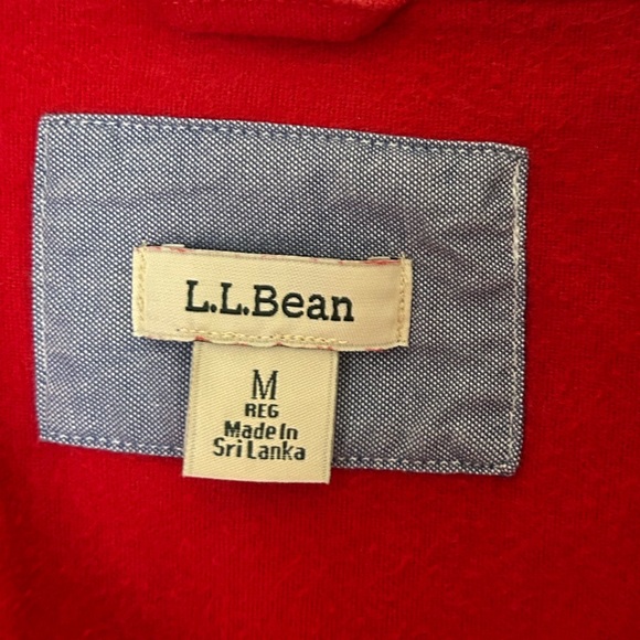 L.L. Bean women’s Red Button-Up flannel shirt - Picture 3 of 4